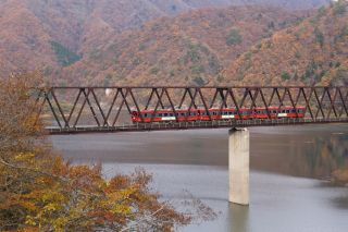 会津鬼怒川線の湯西川橋梁　画像提供：PIXTA
