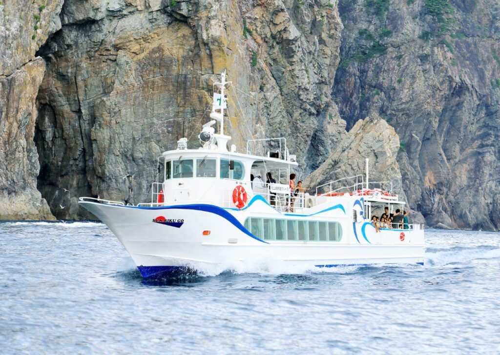 北山崎断崖クルーズ